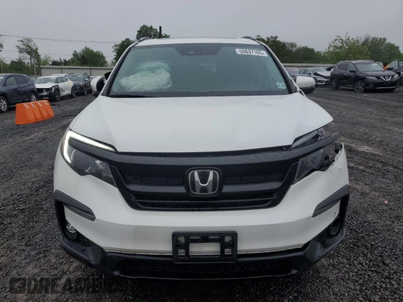 2021 Honda Pilot Special Edition with VIN 5FNYF6H26MB098145, listed as a Copart auction lot 55637105 with 17,707 mi miles and Salvage Title. Bid and sale history available at DreamBid. Image 5.
