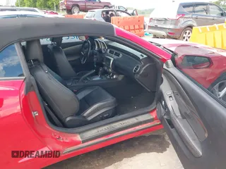 2015 Chevrolet Camaro LT z VIN 2G1FF3D36F9198136, wystawiony jako IAAI lot #42235576 z przebiegiem 168 611 mil mil oraz . Historia ofert i sprzedaży dostępna na DreamBid. Obrazek 5.