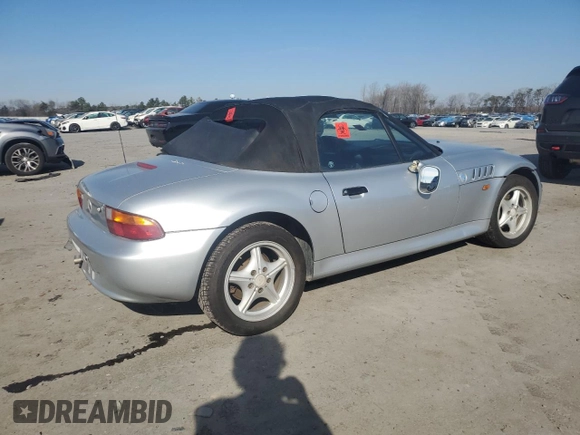 1997 BMW 3 Series 1.9L with VIN 4USCH7320VLB80935, listed as a Copart auction lot 47020925 with 149,450 mi miles and Salvage Title. Bid and sale history available at carsss.com. Image 3.