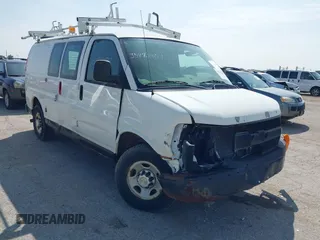 2011 Chevrolet Express Cargo Van with VIN 1GCWGFBA2B1105523, listed as a IAAI auction lot 39967800 with 208,682 mi miles. Bid and sale history available at carsss.com. Image 1.