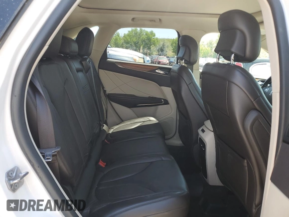 2018 Lincoln MKC Select with VIN 5LMCJ2D9XJUL21755, listed as a Copart auction lot 60058885 with 67,945 mi miles and Salvage title. Bid and sale history available at DreamBid. Image 11.