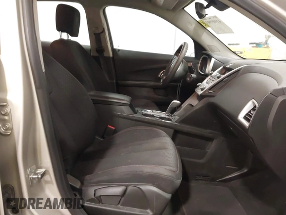 2015 Chevrolet Equinox LS with VIN 1GNFLEEK4FZ113731, listed as a IAAI auction lot 41989993 with 115,186 mi miles and . Bid and sale history available at carsss.com. Image 5.
