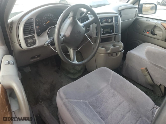 2000 Chevrolet Astro Cargo Van w/YF7 with VIN 1GBDM19W6YB176154, listed as a Copart auction lot 85086064 with 139,685 mi miles and Salvage Title. Bid and sale history available at carsss.com. Image 8.