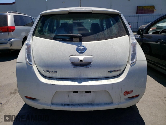 2016 Nissan LEAF S with VIN 1N4BZ0CP2GC314156, listed as a Copart auction lot 61503983 with 44,804 mi miles. Bid and sale history available at carsss.com. Image 6.