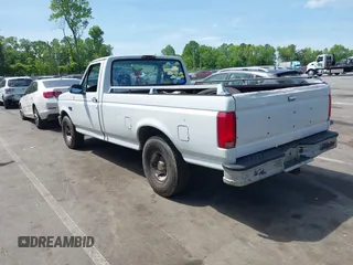1995 Ford F-150 with VIN 1FTDF15Y3SNA03081, listed as a IAAI auction lot 42116290 with 202,907 mi miles. Bid and sale history available at carsss.com. Image 3.