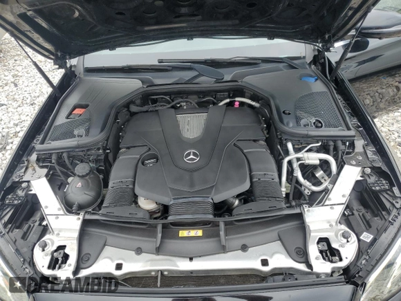 2019 Mercedes-Benz E 450 with VIN WDDZH6JB8KA519917, listed as a Copart auction lot 55764755 with 57,213 mi miles and Clean Title. Bid and sale history available at DreamBid. Image 11.