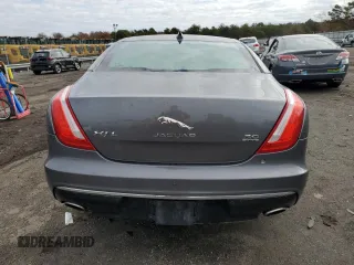 2018 Jaguar XJ Portfolio with VIN SAJWJ2GD1J8W15611, listed as a Copart auction lot 44835764 with 60,010 mi miles and . Bid and sale history available at DreamBid. Image 6.