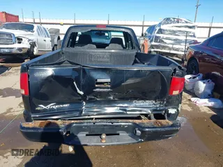 2001 Chevrolet S-10 LS with VIN 1GCCS19W718230397, listed as a IAAI auction lot 41293765 with 151,578 mi miles and . Bid and sale history available at DreamBid. Image 16.