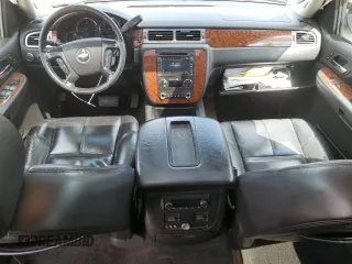 2007 Chevrolet Avalanche LT w/3LT with VIN 3GNFK12367G261924, listed as a Copart auction lot 72162084 with 312,768 mi miles and Salvage Title. Bid and sale history available at carsss.com. Image 8.