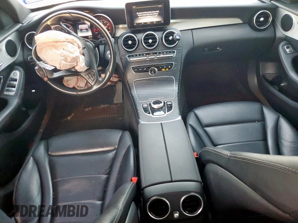 2018 Mercedes-Benz C 300 z VIN 55SWF4JB7JU263457, wystawiony jako Copart lot #58995055 z przebiegiem 78 538 mil mil oraz Szkoda całkowita • Salvage title. Historia ofert i sprzedaży dostępna na DreamBid. Obrazek 8.