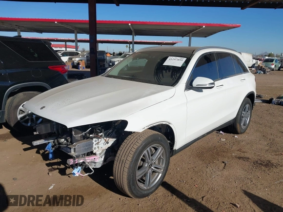 2022 Mercedes-Benz GLC 300 with VIN W1N0G8DB1NV391507, listed as a IAAI auction lot 41297899 with 24,101 mi miles and . Bid and sale history available at DreamBid. Image 2.