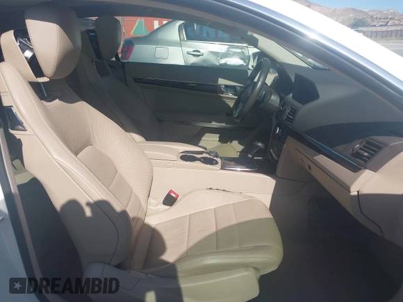 2012 Mercedes-Benz E 550 with VIN WDDKJ7DB7CF152018, listed as a IAAI auction lot 42304068 with 80,040 mi miles and . Bid and sale history available at DreamBid. Image 5.