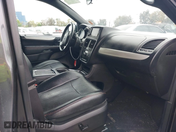 2016 Dodge Grand Caravan R/T with VIN 2C4RDGEG8GR264951, listed as a IAAI auction lot 42108702 with 150,436 mi miles and . Bid and sale history available at DreamBid. Image 5.