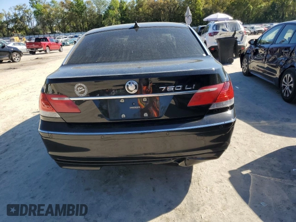2006 BMW 7 Series 750Li z VIN WBAHN83566DT60821, wystawiony jako Copart lot #50189525 z przebiegiem 151 446 mil mil oraz Szkoda całkowita • Salvage title. Historia ofert i sprzedaży dostępna na DreamBid. Obrazek 6.