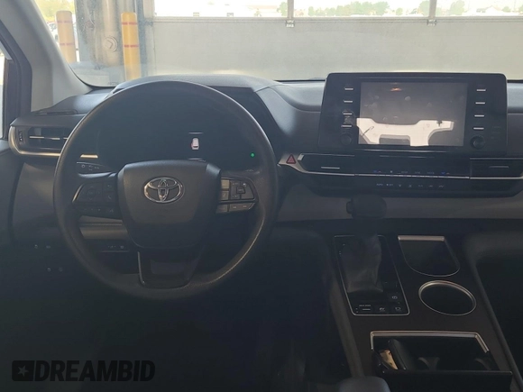 2022 Toyota Sienna LE с VIN 5TDKSKFC8NS070785, выставлен на аукционе IAAI как лот 42564790 с пробегом 110 993 миль миль и . История ставок и продаж доступна на DreamBid. Изображение 4.