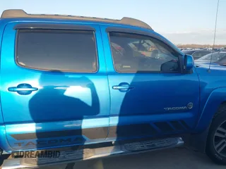 2008 Toyota Tacoma PreRunner with VIN 3TMJU62N38M056852, listed as a IAAI auction lot 41682752 with 163,652 mi miles. Bid and sale history available at carsss.com. Image 13.