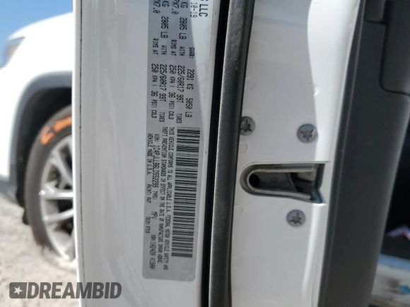 2020 Jeep Cherokee Latitude Plus with VIN 1C4PJLLB6LD552299, listed as a Copart auction lot 53294425 with 98,813 mi miles and Salvage title. Bid and sale history available at DreamBid. Image 16.