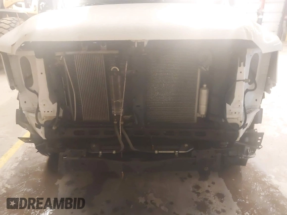 2019 Nissan NV Cargo S z VIN 1N6BF0KM4KN808359, wystawiony jako IAAI lot #42340241 z przebiegiem 183 788 mil mil oraz . Historia ofert i sprzedaży dostępna na DreamBid. Obrazek 6.