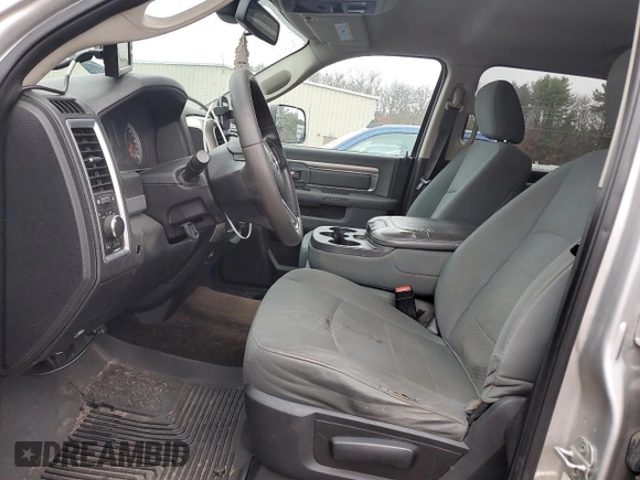 2013 Ram 2500 Big Horn z VIN 3C6UR5DL6DG569520, wystawiony jako Copart lot #53204785 z przebiegiem 231 636 mil mil oraz Szkoda całkowita • Salvage title. Historia ofert i sprzedaży dostępna na DreamBid. Obrazek 7.