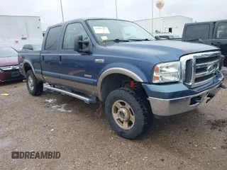 2005 Ford Super Duty F-250 XL with VIN 1FTSW21P95EB14491, listed as a IAAI auction lot 41387152 with 144,197 mi miles. Bid and sale history available at carsss.com. Image 1.