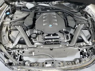 2024 BMW 7 Series 760i xDrive z VIN WBA33EJ04RCR14387, wystawiony jako Copart lot #54199154 z przebiegiem Nie podano mil oraz Szkoda całkowita • Salvage title. Historia ofert i sprzedaży dostępna na DreamBid. Obrazek 11.