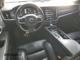 2020 Volvo V90 z VIN YV4A22NL1L1102688, wystawiony jako Copart lot #85409584 z przebiegiem 106 207 mil mil oraz Szkoda całkowita • Salvage title. Historia ofert i sprzedaży dostępna na DreamBid. Obrazek 8.