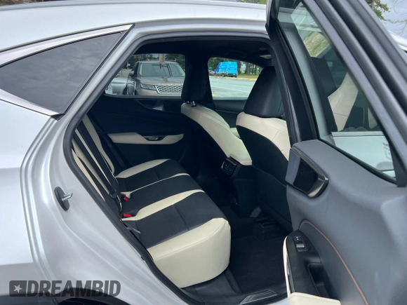 2022 Lexus NX 250 with VIN 2T2ADCAZ0NC001827, listed as a Copart auction lot 61865755 with 18,444 mi miles and Clean title. Bid and sale history available at DreamBid. Image 6.