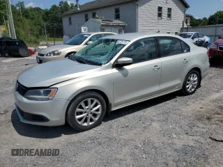 2011 Volkswagen Jetta SE with VIN 3VWDZ7AJ6BM377226, listed as a Copart auction lot 63729775 with 177,638 mi miles and Salvage title. Bid and sale history available at DreamBid. Image 1.