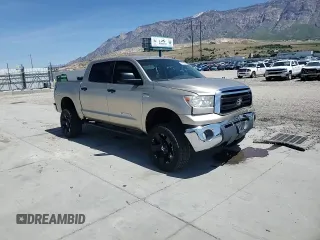 2009 Toyota Tundra z VIN 5TFDV54189X087718, wystawiony jako Copart lot #58004065 z przebiegiem 126 210 mil mil oraz Szkoda całkowita • Salvage title. Historia ofert i sprzedaży dostępna na DreamBid. Obrazek 13.