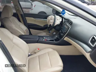 2016 Nissan Maxima SV z VIN 1N4AA6APXGC419665, wystawiony jako IAAI lot #42085939 z przebiegiem 158 000 mil mil oraz . Historia ofert i sprzedaży dostępna na DreamBid. Obrazek 5.