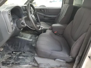 2003 GMC Sonoma SLS with VIN 1GTCS14X438202978, listed as a Copart auction lot 78020894 with 170,385 mi miles and Salvage Title. Bid and sale history available at carsss.com. Image 7.