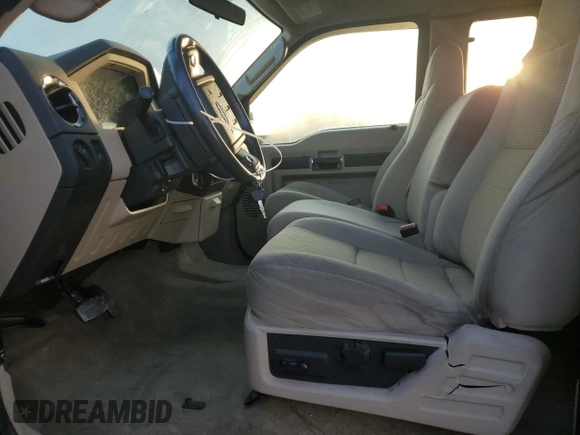 2008 Ford F-350 XL with VIN 1FTWX31R78EC73102, listed as a Copart auction lot 76482064 with 262,025 mi miles and Clean Title. Bid and sale history available at DreamBid. Image 7.