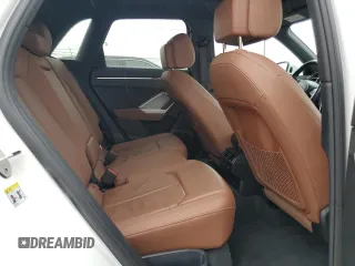 2023 Audi Q3 S line Premium z VIN WA1DECF35P1042412, wystawiony jako Copart lot #56013225 z przebiegiem 37 715 mil mil oraz Szkoda całkowita • Salvage title. Historia ofert i sprzedaży dostępna na DreamBid. Obrazek 11.
