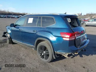 2019 Volkswagen Atlas SEL with VIN 1V2MR2CA9KC608025, listed as a IAAI auction lot 41866519 with 112,477 mi miles and . Bid and sale history available at DreamBid. Image 3.