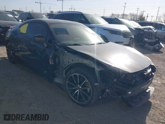 2017 Toyota 86 z VIN JF1ZNAA16H8702753, wystawiony jako IAAI lot #41709990 z przebiegiem 37 870 mil mil oraz . Historia ofert i sprzedaży dostępna na DreamBid. Obrazek 1.
