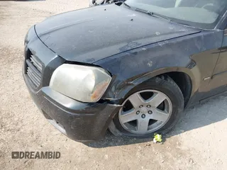2005 Dodge Magnum SE z VIN 2D4FV48V95H593141, wystawiony jako IAAI lot #42418697 z przebiegiem 226 131 mil mil oraz . Historia ofert i sprzedaży dostępna na DreamBid. Obrazek 6.