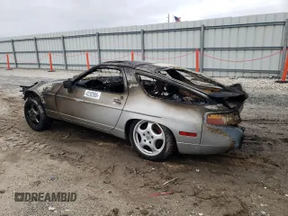 1987 Porsche 928 z VIN WP0JB0924HS862026, wystawiony jako Copart lot #42202985 z przebiegiem Nie podano mil oraz Nie do naprawy. Historia ofert i sprzedaży dostępna na DreamBid. Obrazek 2.