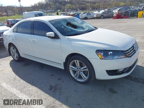2015 Volkswagen Passat 2.0L TDI SEL Premium with VIN 1VWCV7A32FC057871, listed as a IAAI auction lot 41833501 with 151,754 mi miles. Bid and sale history available at carsss.com. Image 1.
