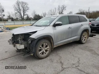 2015 Toyota Highlander LE z VIN 5TDBKRFHXFS078473, wystawiony jako Copart lot #50045315 z przebiegiem 167 582 mil mil oraz Szkoda całkowita • Salvage title. Historia ofert i sprzedaży dostępna na DreamBid. Obrazek 1.