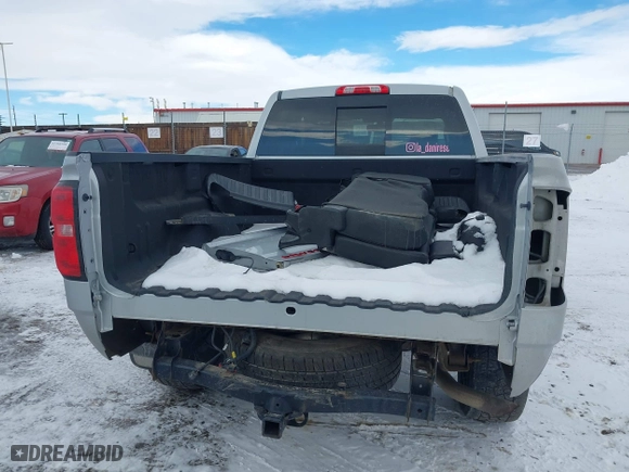 2018 Chevrolet Silverado 1500 LT with VIN 1GCVKREH1JZ117912, listed as a IAAI auction lot 41345368 with 90,602 mi miles. Bid and sale history available at carsss.com. Image 17.