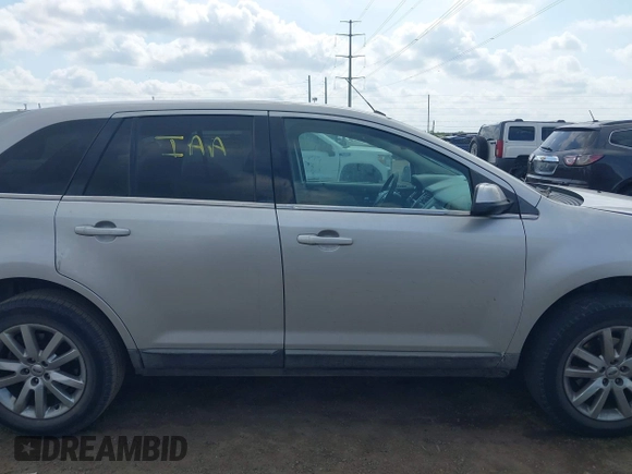 2014 Ford Edge Limited with VIN 2FMDK3KC9EBA19538, listed as a IAAI auction lot 42047843 with 216,100 mi miles. Bid and sale history available at carsss.com. Image 13.