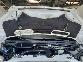 2018 Ford Transit with VIN 1FTYE1YM9JKB52270, listed as a IAAI auction lot 42714304 with 95,416 mi miles and . Bid and sale history available at DreamBid. Image 39.