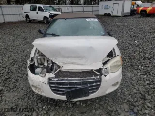 2004 Chrysler Sebring Limited with VIN 1C3EL65R64N317575, listed as a Copart auction lot 51833645 with 0 mi miles and Salvage Title. Bid and sale history available at carsss.com. Image 5.