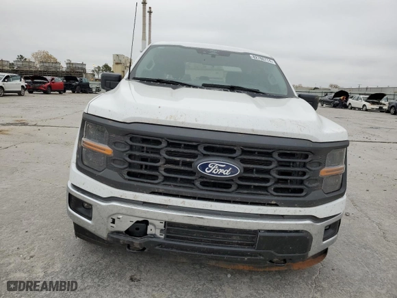 2024 Ford F-150 XL with VIN 1FTFW1L51RKD42614, listed as a Copart auction lot 82780774 with 23,234 mi miles and Salvage Title. Bid and sale history available at carsss.com. Image 5.