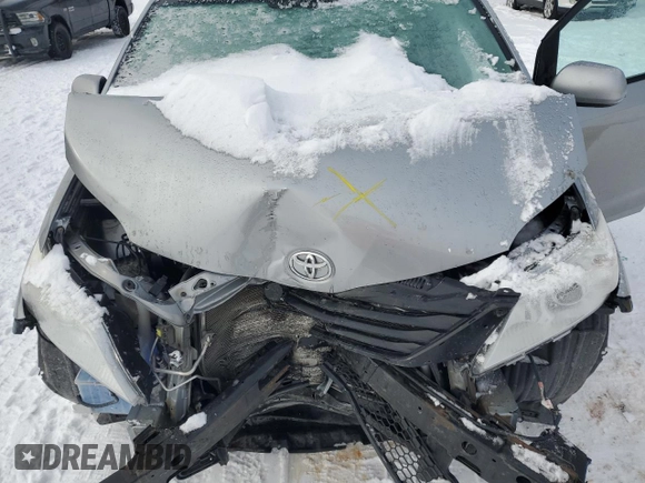 2016 Toyota Sienna L with VIN 5TDZK3DC5GS694814, listed as a Copart auction lot 44316025 with 149,886 mi miles and Salvage title. Bid and sale history available at DreamBid. Image 12.