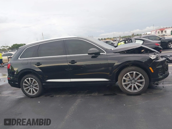 2018 Audi Q7 Premium Plus with VIN WA1LAAF75JD000651, listed as a IAAI auction lot 42406820 with Not provided miles and . Bid and sale history available at DreamBid. Image 13.