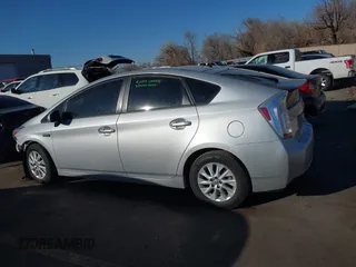 2013 Toyota Prius with VIN JTDKN3DP2D3036277, listed as a IAAI auction lot 41417329 with 135,679 mi miles and . Bid and sale history available at DreamBid. Image 14.