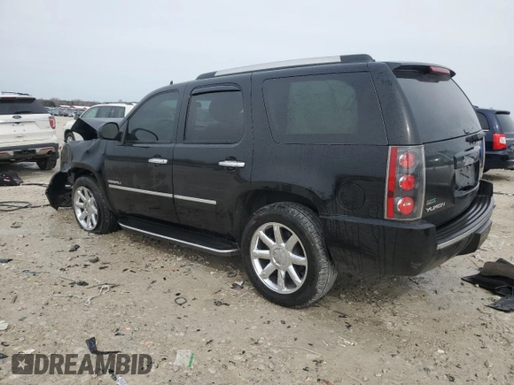 2010 GMC Yukon Denali with VIN 1GKUKEEF2AR190648, listed as a Copart auction lot 51411465 with 206,249 mi miles and Clean Title. Bid and sale history available at carsss.com. Image 2.
