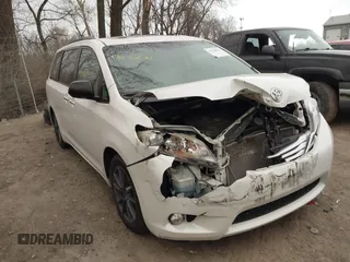 2011 Toyota Sienna XLE AAS with VIN 5TDYK3DC8BS003313, listed as a IAAI auction lot 41830631 with 214,514 mi miles and . Bid and sale history available at DreamBid. Image 1.