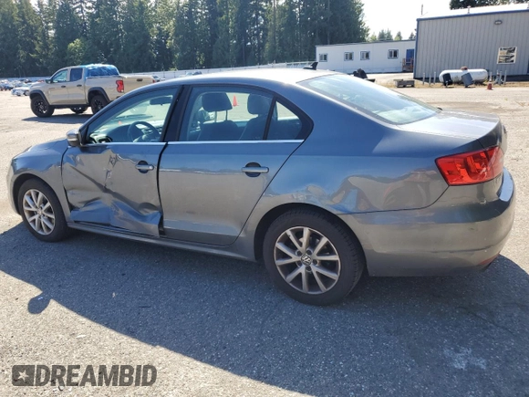 2013 Volkswagen Jetta SE с VIN 3VWDP7AJ8DM350165, выставлен на аукционе Copart как лот 59095185 с пробегом 126 032 миль миль и Списание • Salvage title. История ставок и продаж доступна на DreamBid. Изображение 2.